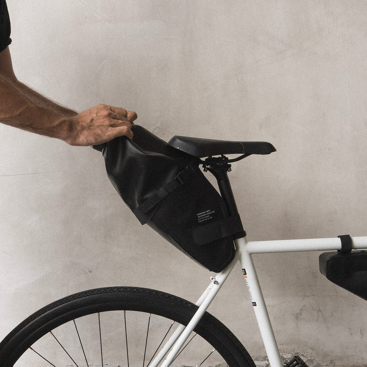 PROJECT S01 WATERPROOF SADDLE BAG